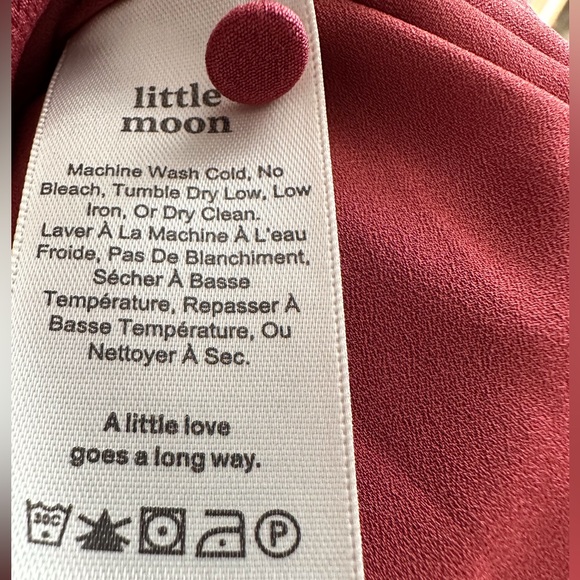 Aritzia Little Moon Open Back Burgundy Dress Sz. Medium - Picture 7 of 7